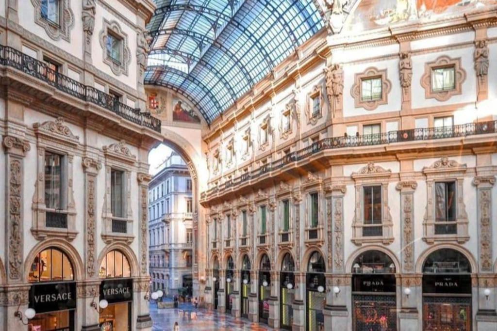 Ad Un Passo Dal Duomo Elegante Appartamento Wifi Milán Exteriér fotografie